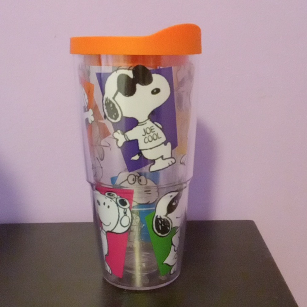 Snoopy Tervis hot/cold shatterproof insulated plastic cup